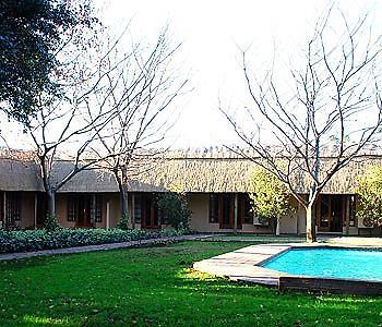 Safari Club Sa Hotel Kempton Park Exterior photo